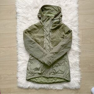 ❌ SOLD! Hollister Green Quilted Winter Jacket